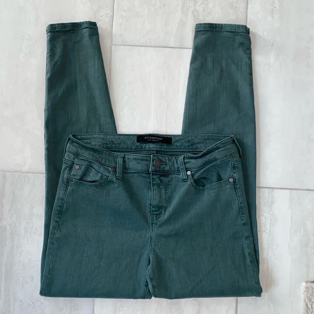 Liverpool “the Ankle Skinny” 5 Pocket Dark Green/Silver Pine Jeans-Size 6
